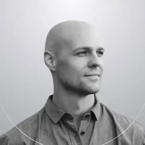 Brett Erik